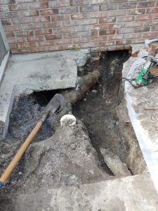 trenchless pipe lining company